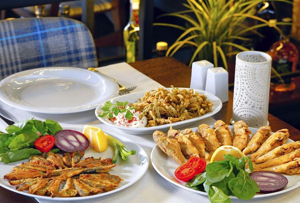The Merlot Hotel Eskisehir Exterior photo