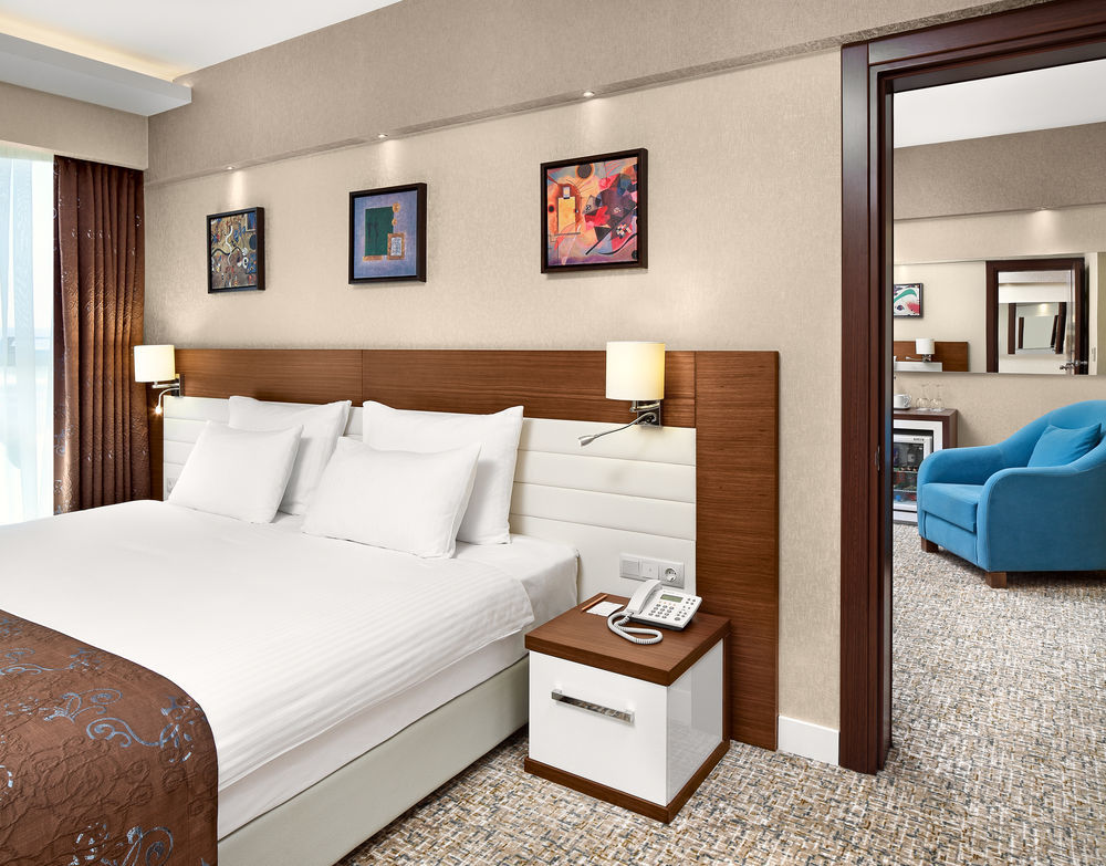 The Merlot Hotel Eskisehir Exterior photo